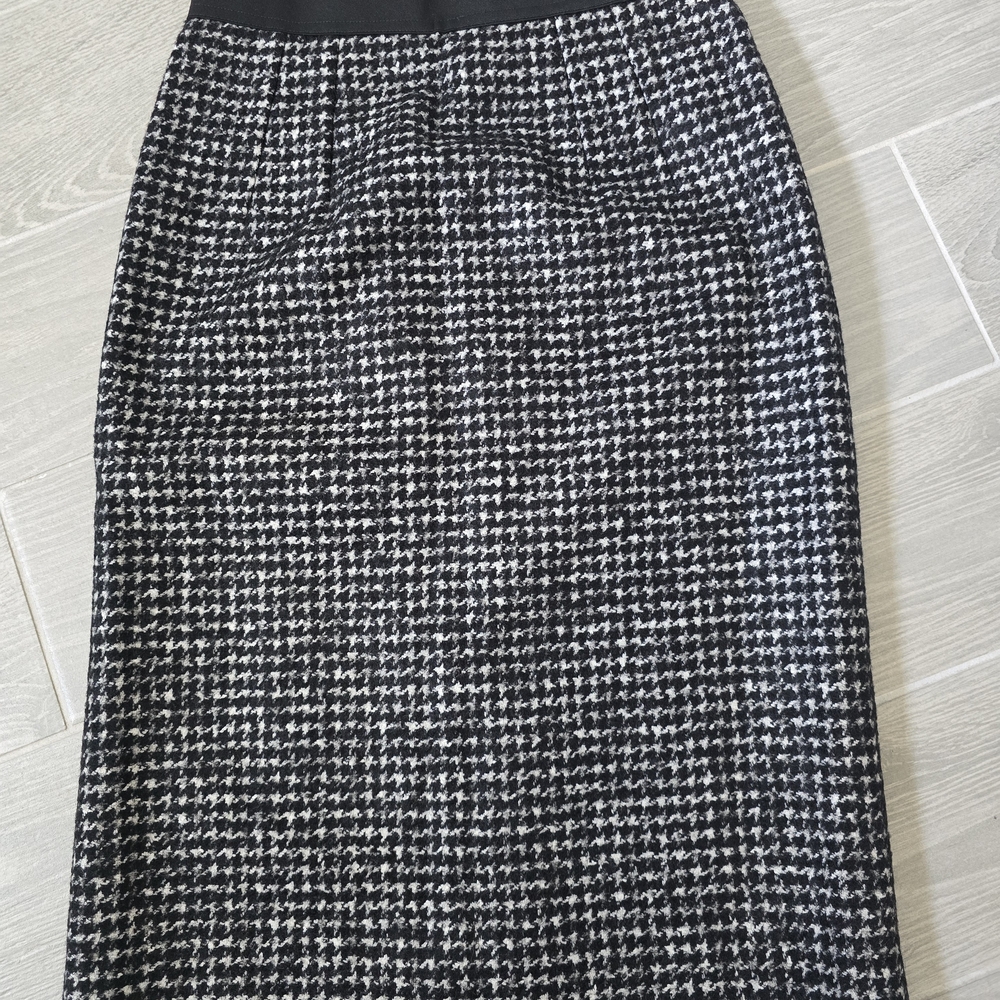 Dolce & Gabbana Midlength Pencil Skirt